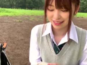 めちゃかわいいちっぱいギャルと中出しセックス！