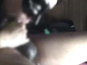 イラマチオで口も鼻もぐちょぐちょになってる淫乱痴女が鼻水たらしながらもディープフェラ！サキュバスなみのテクに男が痙攣！
