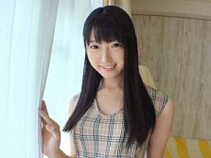 貧乳スレンダー8頭身美少女の華奢な身体が壊れるぐらいの超ピストンに「もうだめ..」と懇願