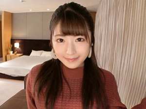 体が柔らかい美少女にY字バランス開脚させておまんこ拝見！手マンで生かせたらお礼のフェラが優しい