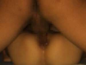 オマンコにおチンポ挿入セックス！中イキさせたところでチンポ引き抜きアナルに挿入！両穴を犯され壊れる