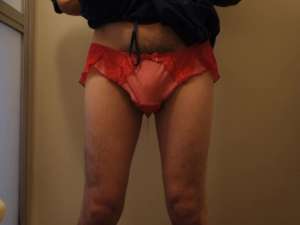 女子高生コスプレしてパンティー履いたままおしっこ漏らしてしまうドジっ子変態女装子おやじ